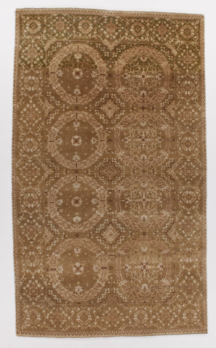 Turkish Carpet: Ushak (Turkey)