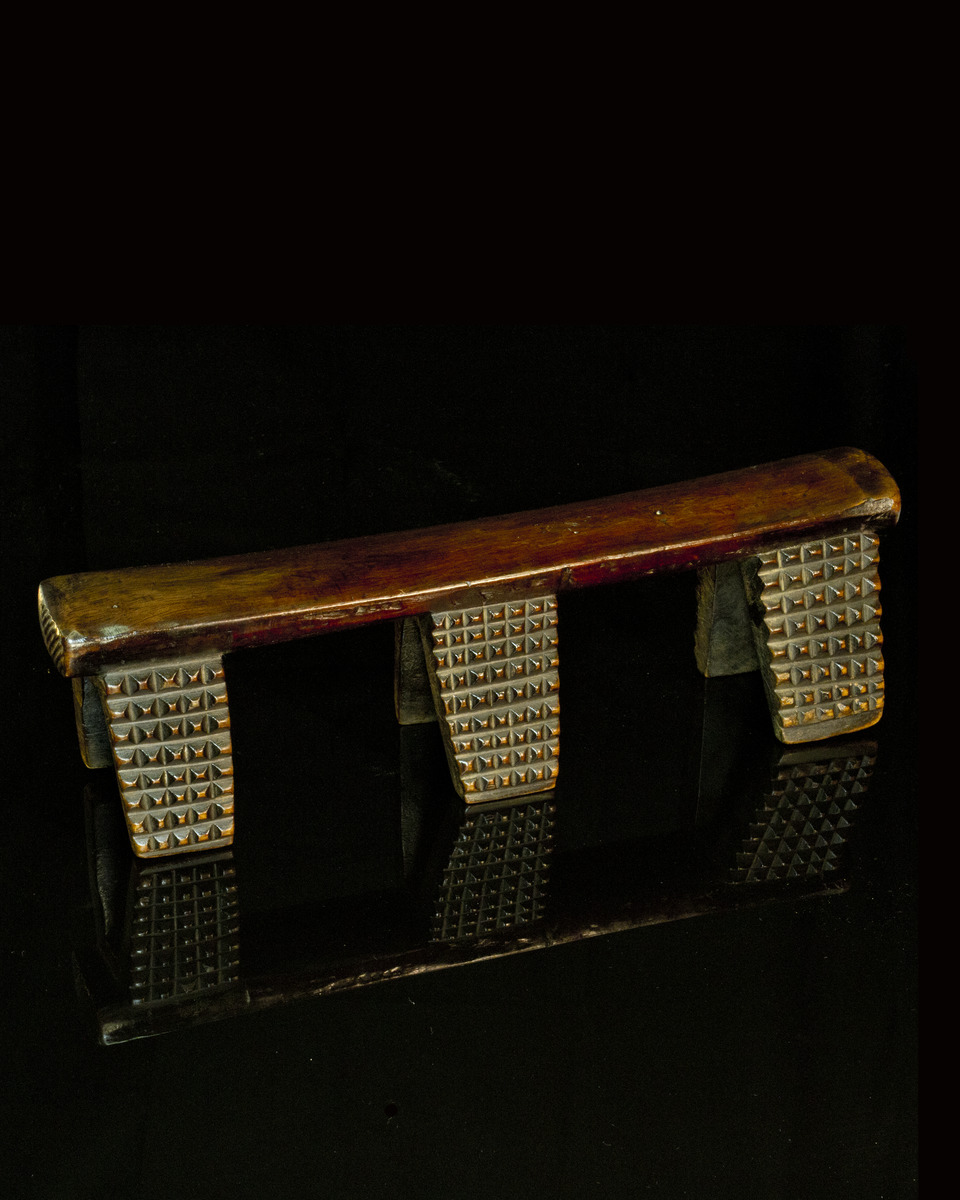 Headrest (Zulu People, Southern Africa)
