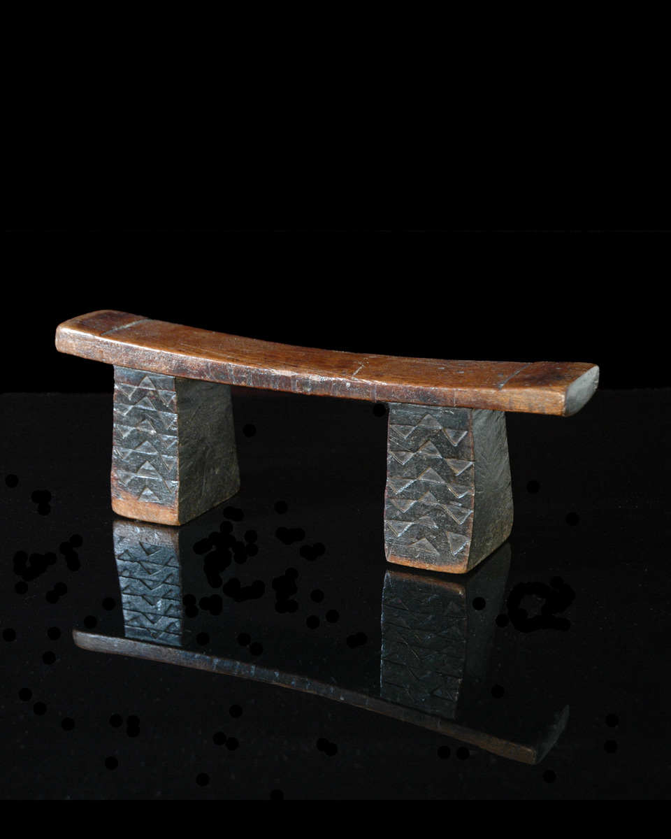 Headrest (Zulu People, Southern Africa)