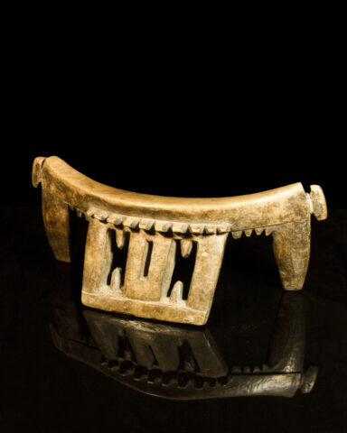 Headrest, No.1070 (Dinka People, South Sudan)