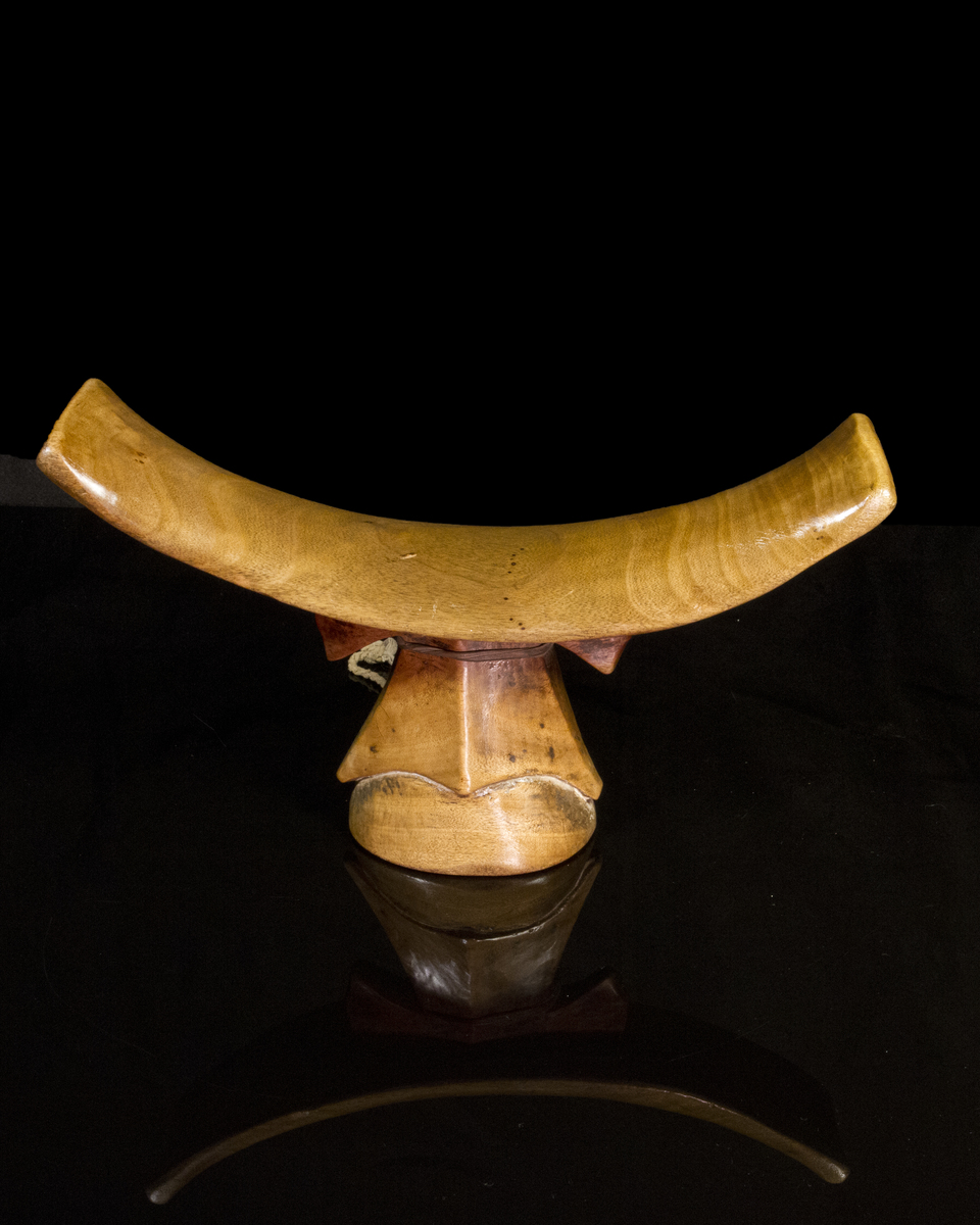 Headrest (Oromo People, Ethiopia)