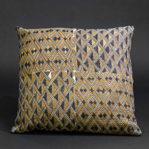Vintage Kuba Fabric Cushion,No.1650  Bakuba People, DRC