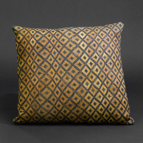 Vintage Kuba Fabric Cushion No. 1610 (Bakuba People, Congo)