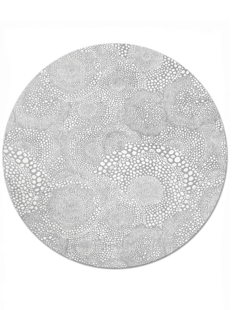 Utamaro in Mascarpone, 8 ft. x 8 ft. round