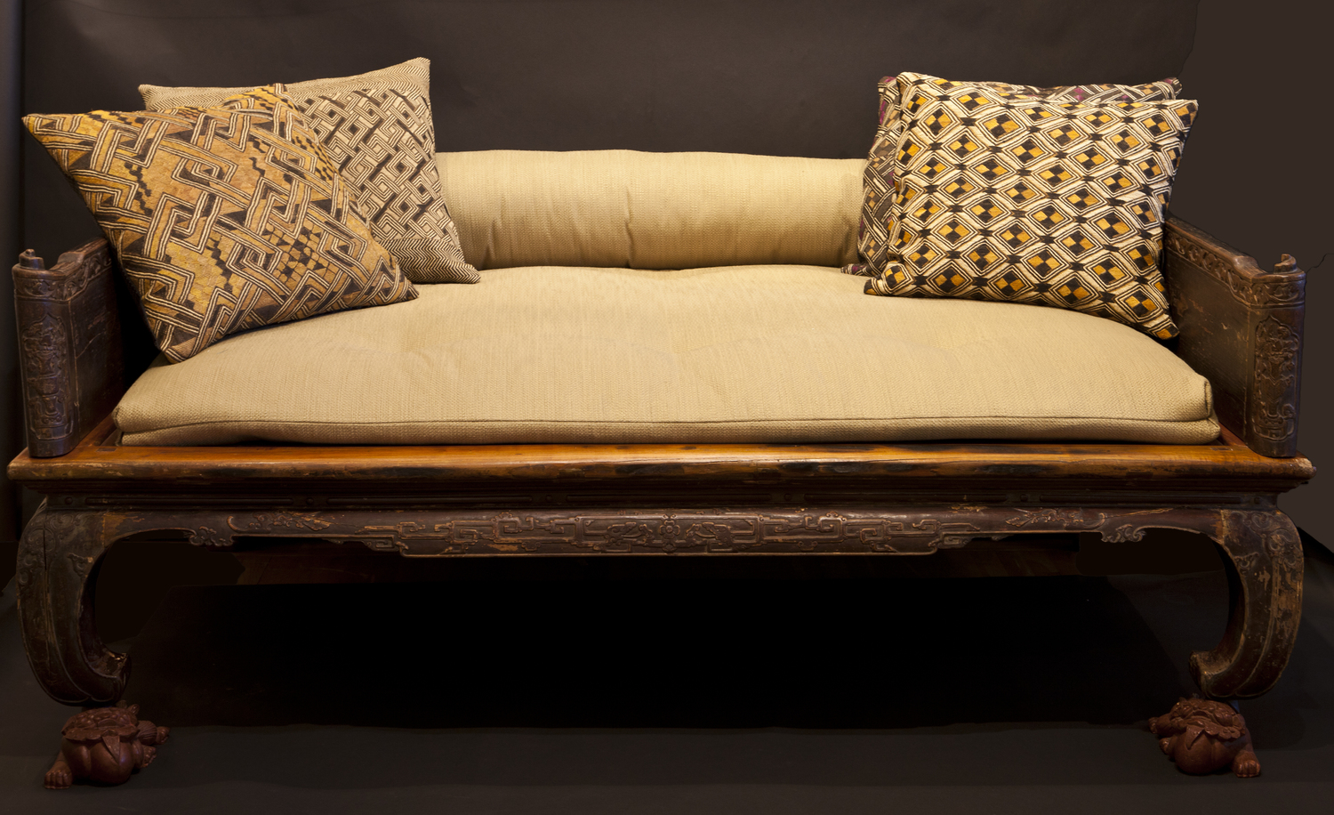 Antique Chinese Opium Bed, Qing Dynasty, China.